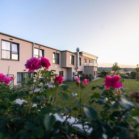 Weinzuhause Hotel-Restaurant-Vinothek Mommenheim Eksteriør bilde