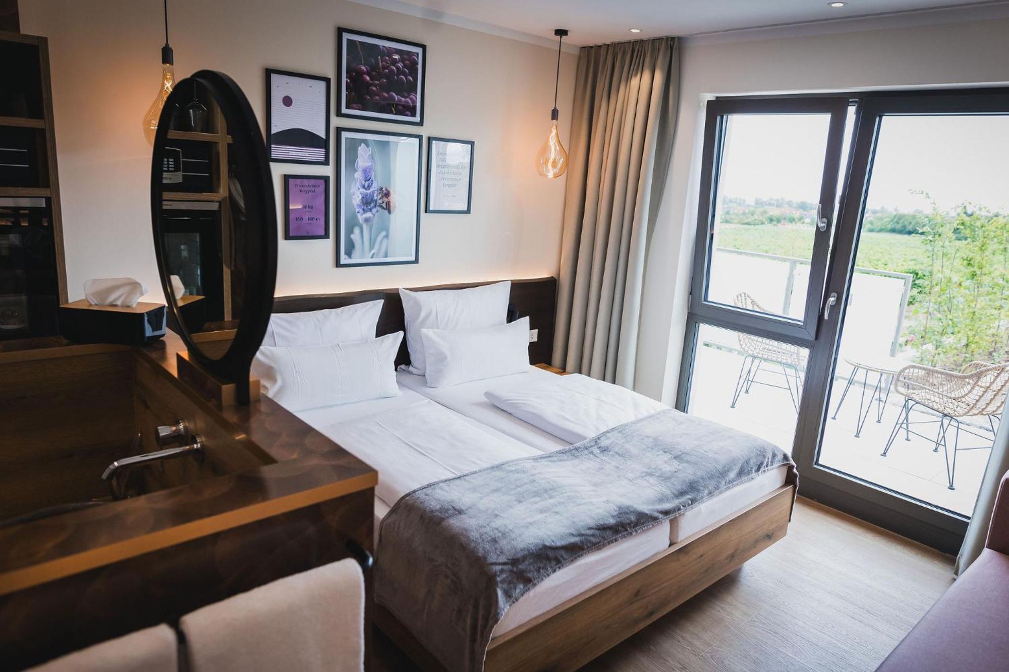 Weinzuhause Hotel-Restaurant-Vinothek Mommenheim Eksteriør bilde
