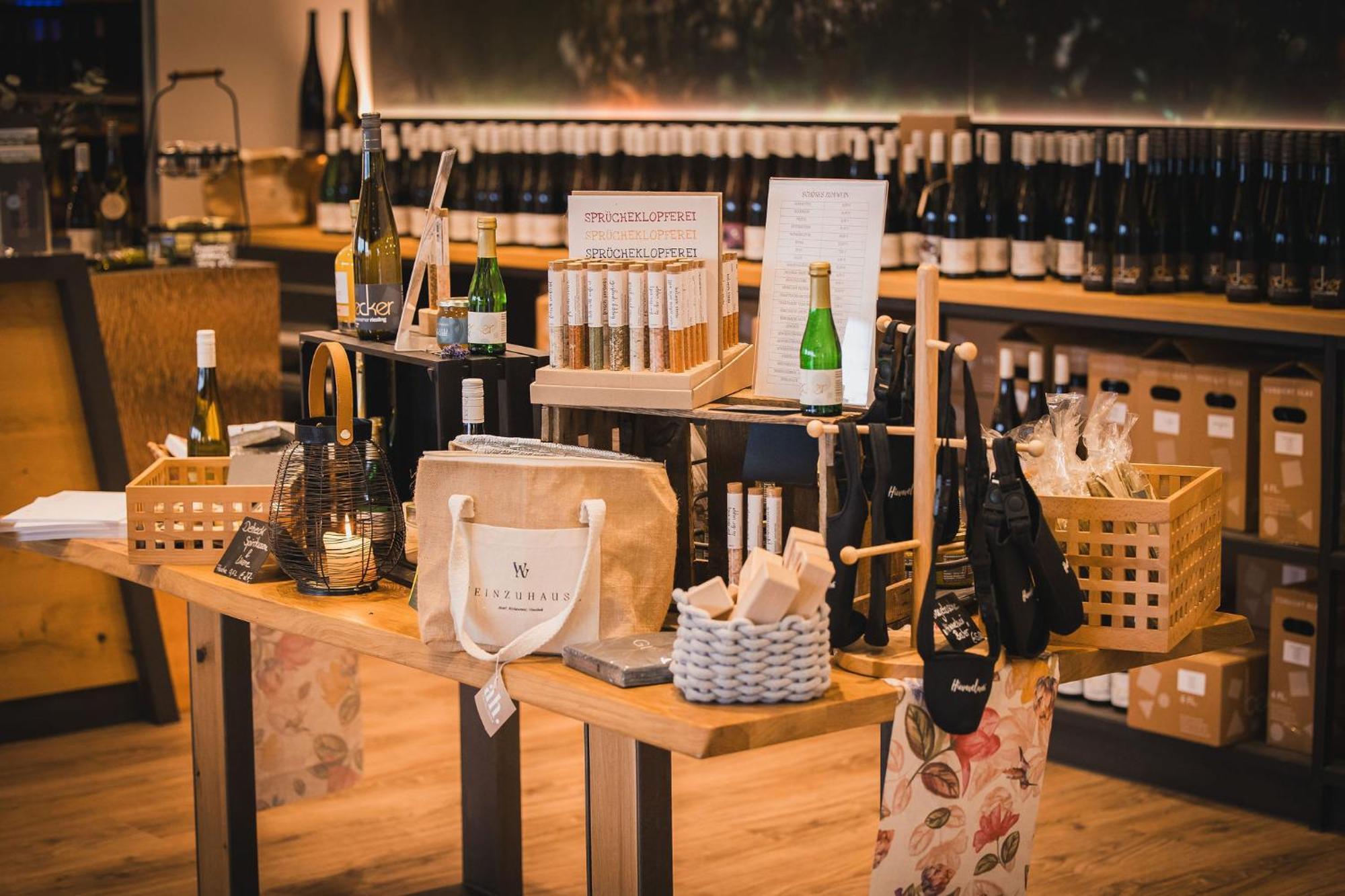 Weinzuhause Hotel-Restaurant-Vinothek Mommenheim Eksteriør bilde